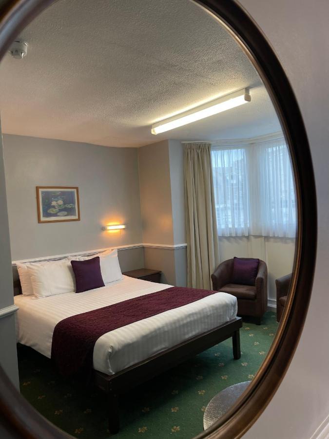 Palm Court B&B Ilfracombe Eksteriør billede